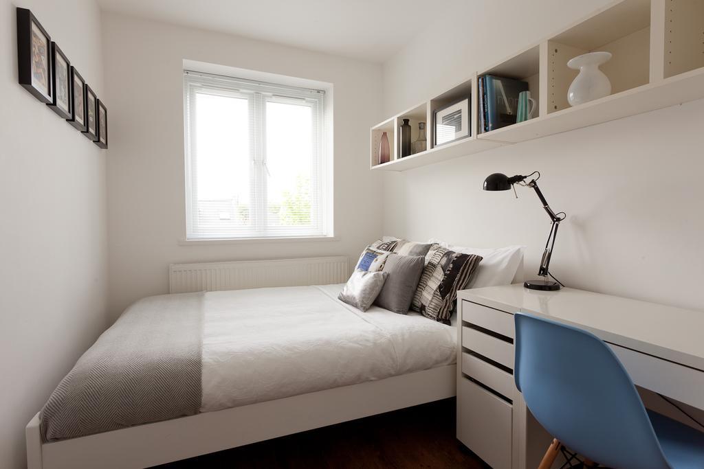 118 Brondesbury Road Apartments London Room photo