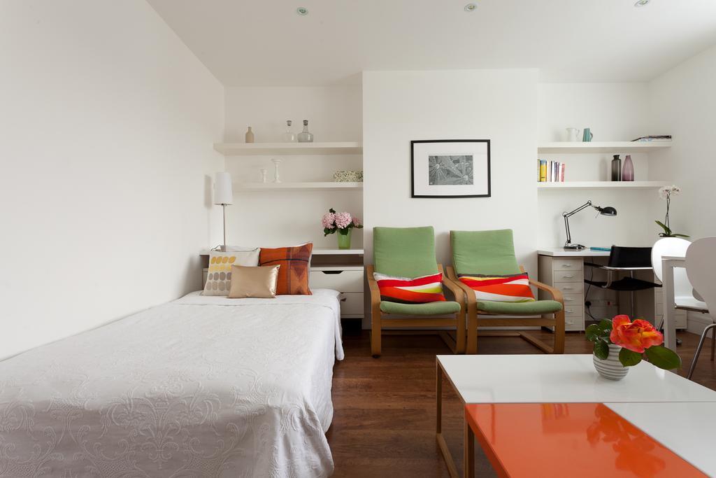 118 Brondesbury Road Apartments London Room photo